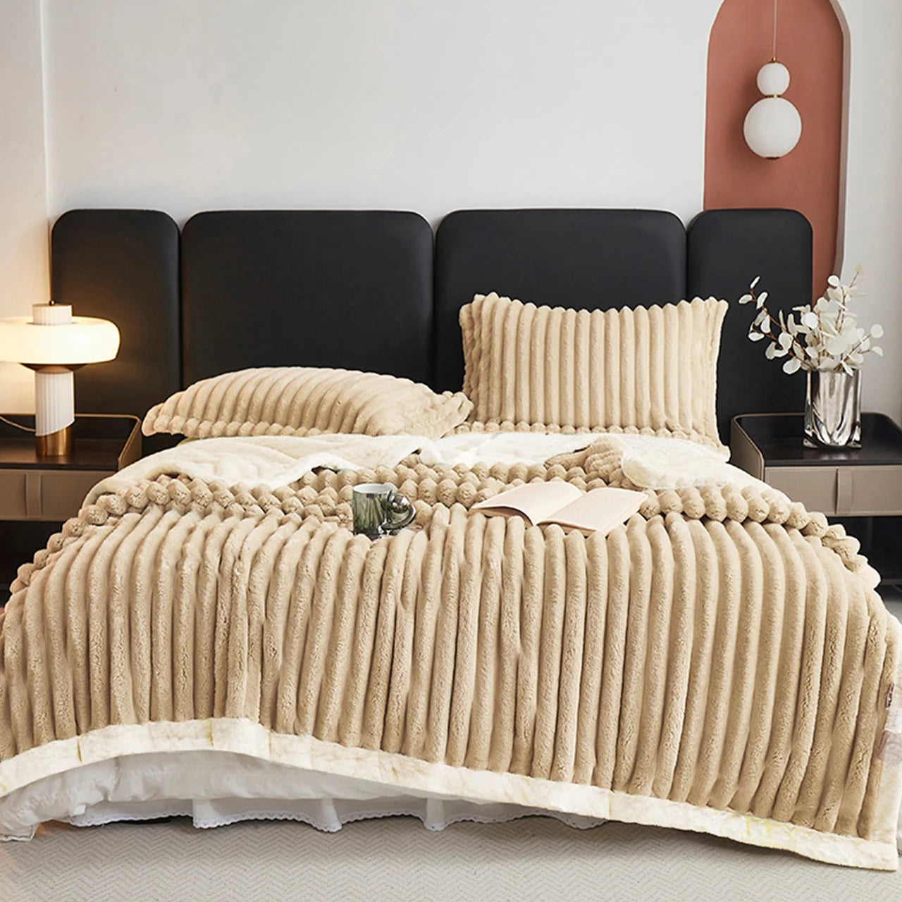 1pc Weighted Fleece Blanket -Soft, Warm, Throw for Bedroom, Car, Sofa,8lbs With Sherpa