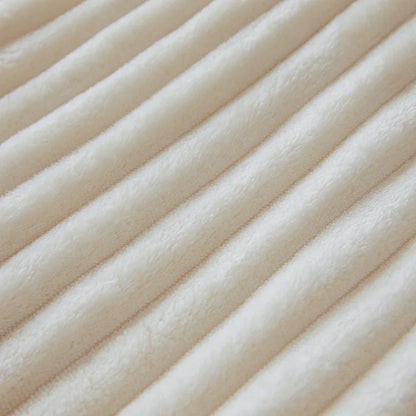 1pc Fluffy Coral Velvet Blanket Air-Conditioned Flannel Plush Comfortable,Throw Blanket Bed Cover