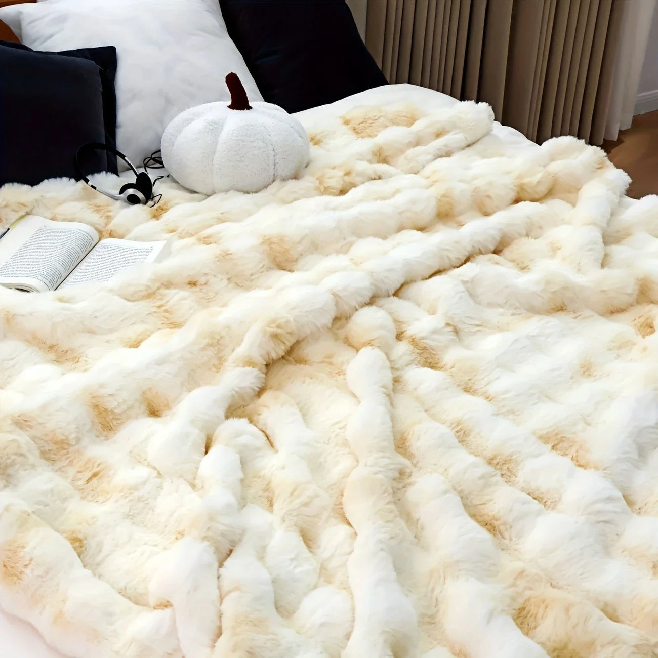 [Cozy|Faux Rabbit] Soft, Warm, 1pc Cozy Faux Rabbit Fleece Blanket | Throw